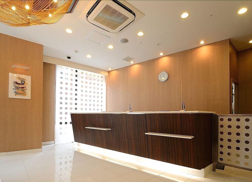 Ginza International Hotel Tokyo prefektur Exteriör bild